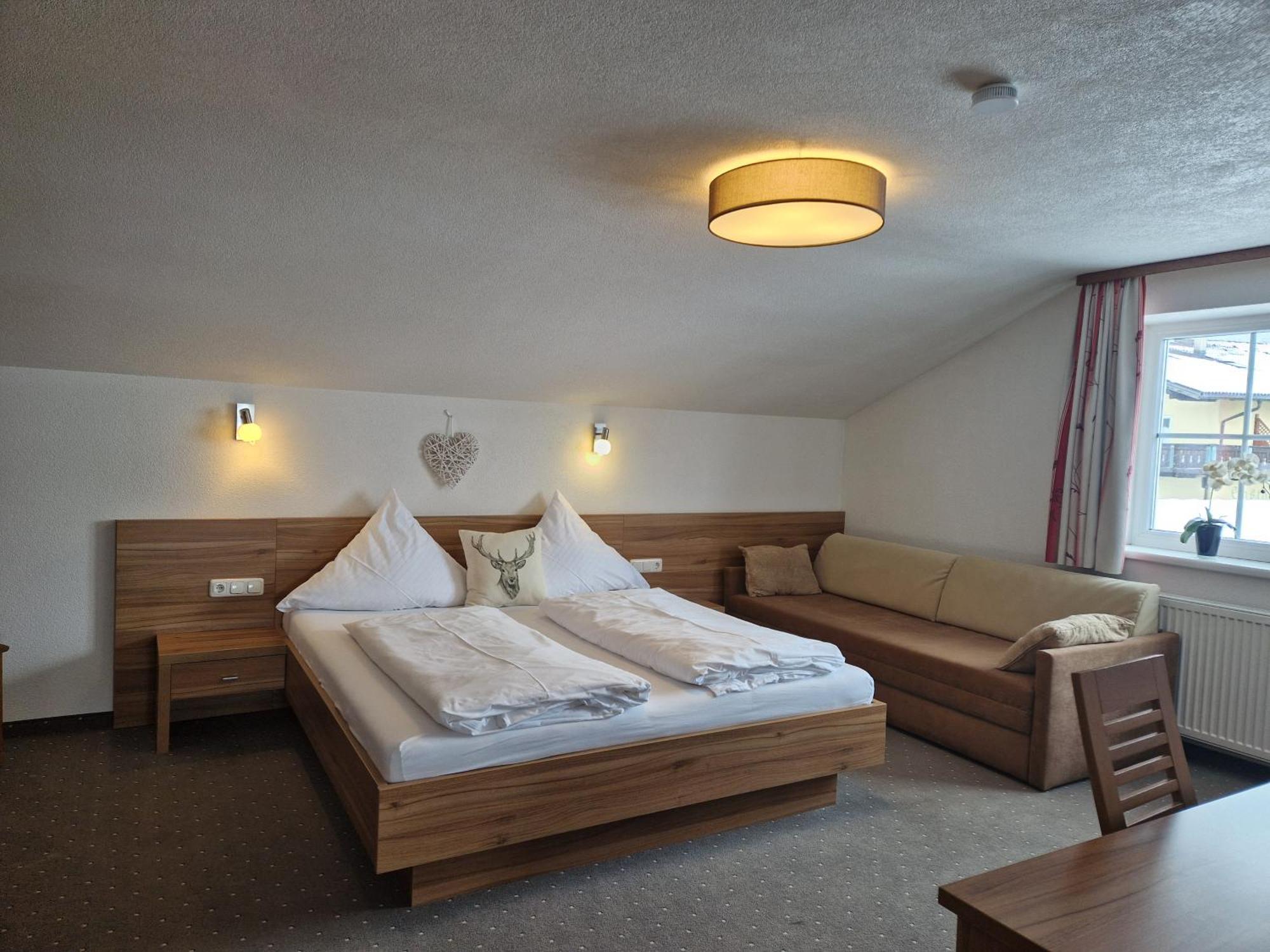 Alpenhof Waengle Lejlighedshotel Reutte Eksteriør billede