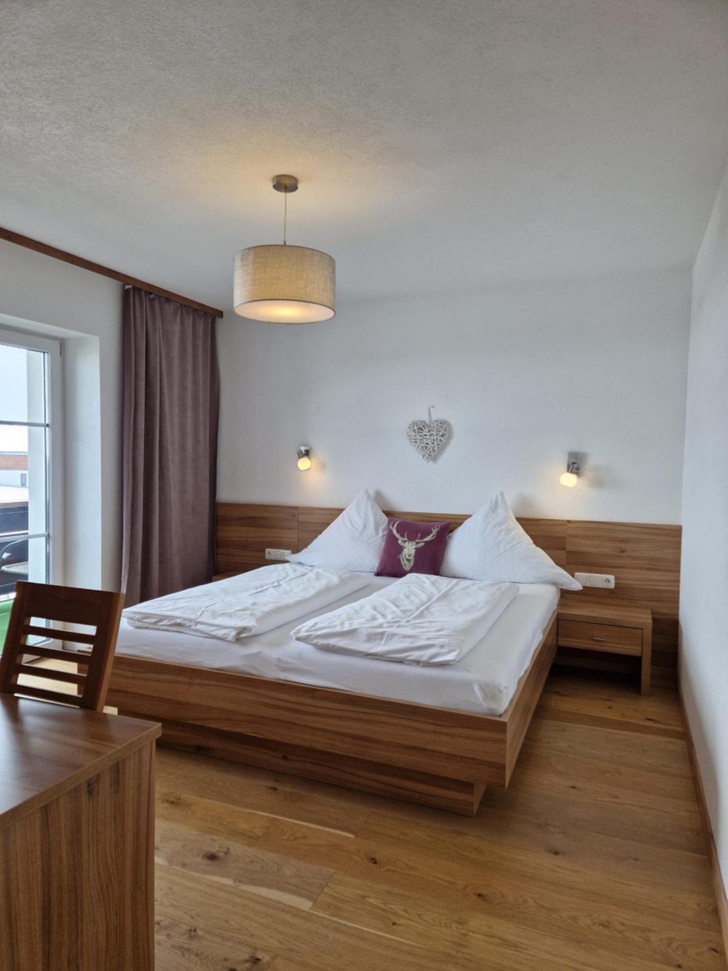 Alpenhof Waengle Lejlighedshotel Reutte Eksteriør billede