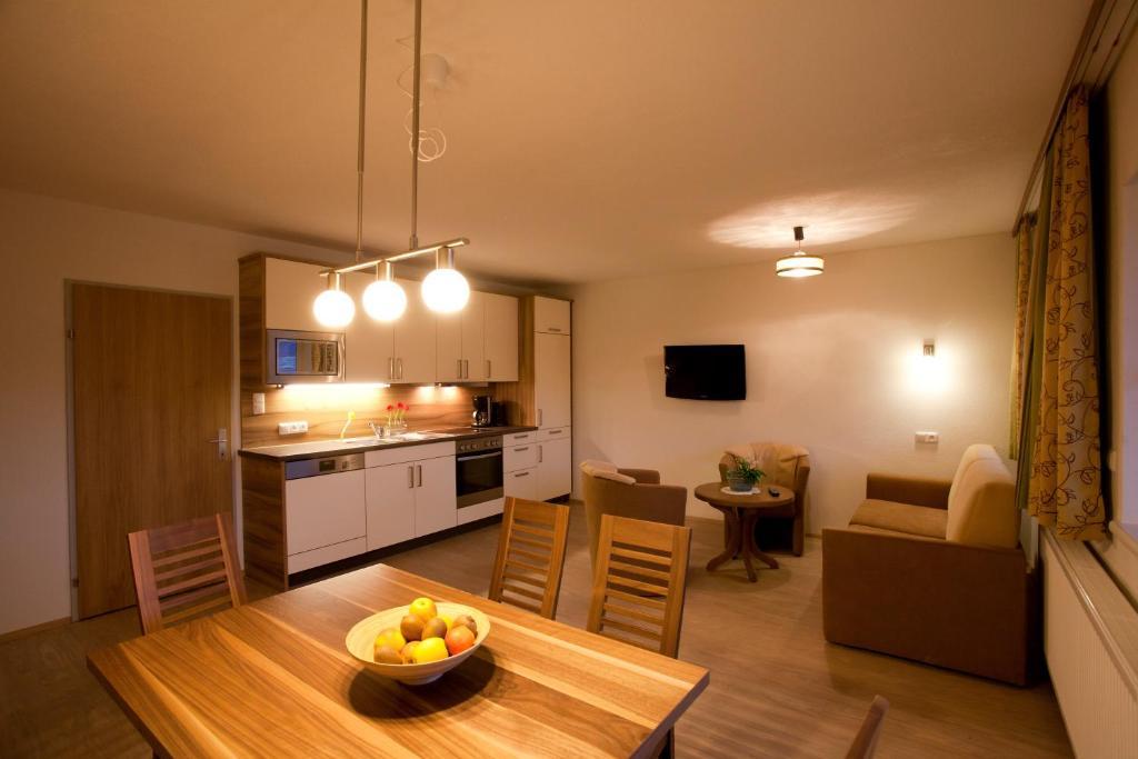 Alpenhof Waengle Lejlighedshotel Reutte Eksteriør billede